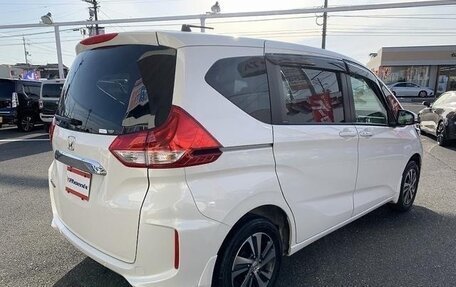 Honda Freed II, 2022 год, 1 450 000 рублей, 3 фотография