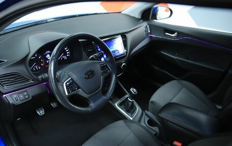 Hyundai Solaris II рестайлинг, 2017 год, 9 фотография