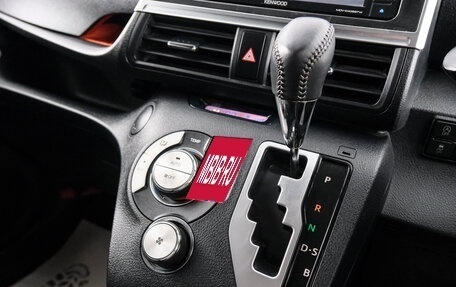 Toyota Sienta II, 2019 год, 1 649 000 рублей, 15 фотография