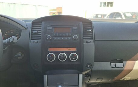 Nissan Pathfinder, 2012 год, 1 750 000 рублей, 15 фотография