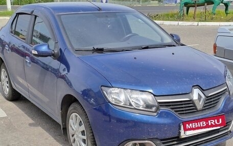 Renault Logan II, 2014 год, 575 000 рублей, 3 фотография
