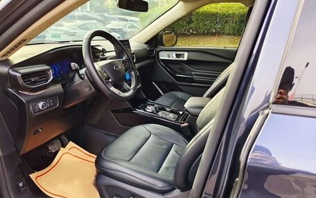 Ford Explorer VI, 2020 год, 2 390 500 рублей, 5 фотография