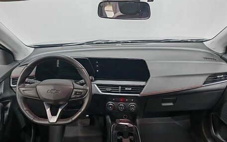 Chevrolet Tracker, 2022 год, 1 390 000 рублей, 8 фотография