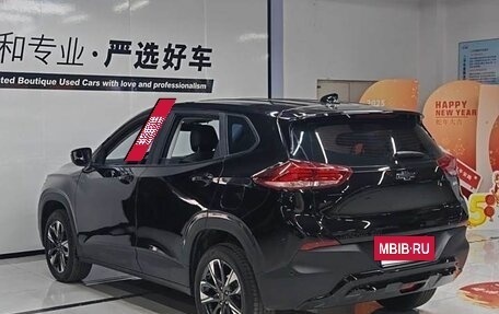 Chevrolet Tracker, 2022 год, 1 390 000 рублей, 4 фотография