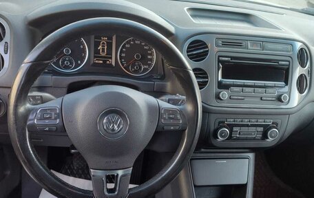 Volkswagen Tiguan I, 2011 год, 949 999 рублей, 9 фотография