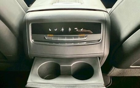 Cadillac Escalade V, 2022 год, 11 000 100 рублей, 23 фотография