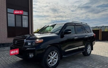 Toyota Land Cruiser 200, 2014 год, 4 450 000 рублей, 13 фотография