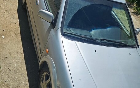 Nissan Primera II рестайлинг, 2000 год, 250 000 рублей, 2 фотография