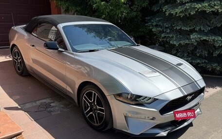 Ford Mustang VI рестайлинг, 2020 год, 3 899 999 рублей, 6 фотография