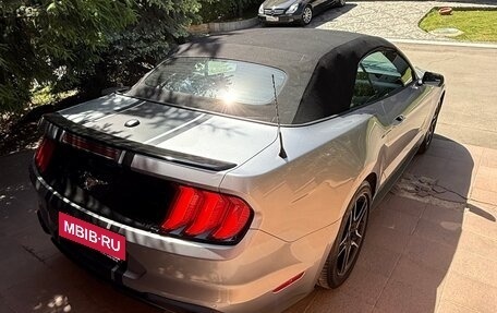 Ford Mustang VI рестайлинг, 2020 год, 3 899 999 рублей, 4 фотография