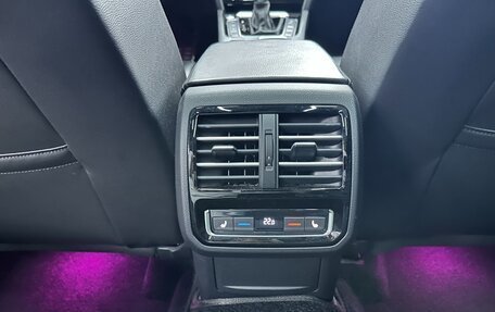 Volkswagen Passat B8 рестайлинг, 2018 год, 2 990 000 рублей, 16 фотография