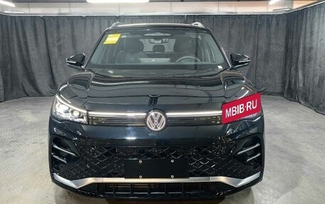 Volkswagen Tiguan, 2024 год, 4 720 000 рублей, 6 фотография