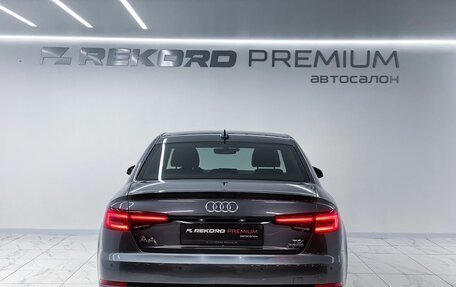Audi A4, 2018 год, 2 800 000 рублей, 9 фотография