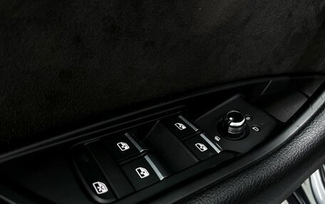 Audi A4, 2018 год, 2 800 000 рублей, 15 фотография