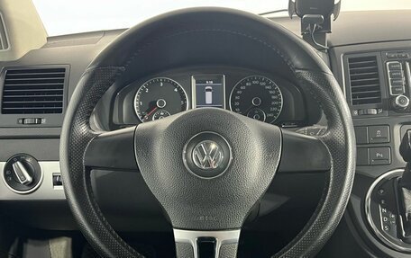Volkswagen Multivan T5, 2010 год, 2 100 000 рублей, 10 фотография