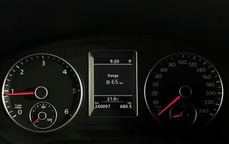 Volkswagen Multivan T5, 2010 год, 2 100 000 рублей, 13 фотография