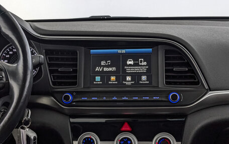 Hyundai Elantra VI рестайлинг, 2019 год, 1 750 000 рублей, 15 фотография