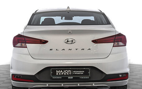 Hyundai Elantra VI рестайлинг, 2019 год, 1 750 000 рублей, 6 фотография