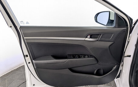 Hyundai Elantra VI рестайлинг, 2019 год, 1 750 000 рублей, 19 фотография