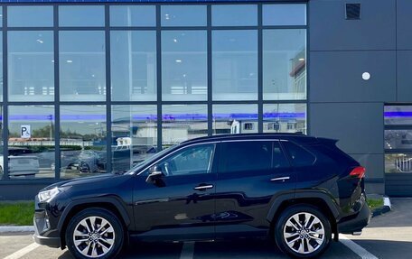 Toyota RAV4, 2021 год, 3 849 000 рублей, 8 фотография