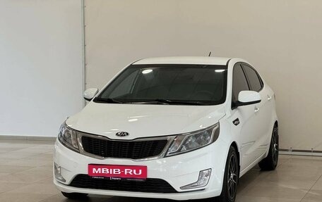 KIA Rio III рестайлинг, 2014 год, 895 000 рублей, 1 фотография