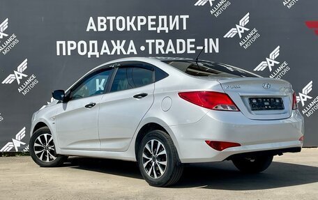Hyundai Solaris II рестайлинг, 2014 год, 850 000 рублей, 4 фотография