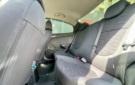 Hyundai Solaris II рестайлинг, 2014 год, 850 000 рублей, 10 фотография