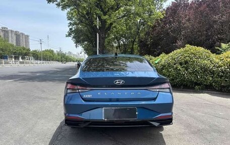 Hyundai Elantra, 2022 год, 1 580 000 рублей, 3 фотография