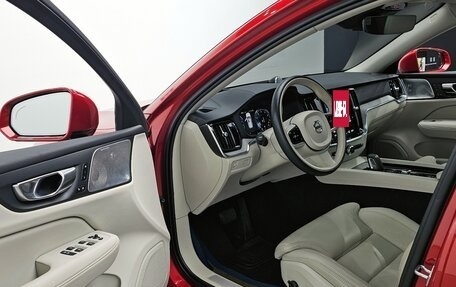 Volvo V60 Cross Country II, 2021 год, 3 353 000 рублей, 12 фотография
