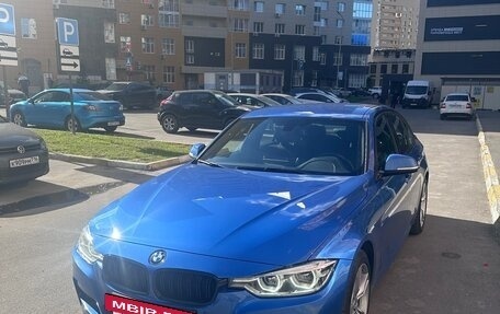 BMW 3 серия, 2018 год, 3 200 000 рублей, 2 фотография