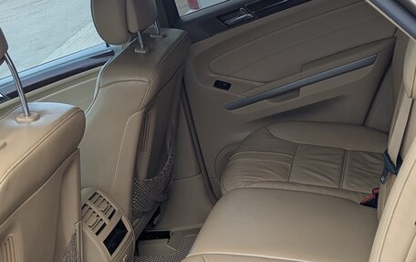Mercedes-Benz M-Класс, 2010 год, 1 350 000 рублей, 9 фотография