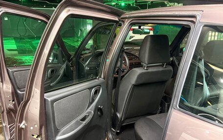 Chevrolet Niva I рестайлинг, 2016 год, 650 000 рублей, 6 фотография