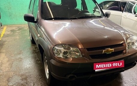Chevrolet Niva I рестайлинг, 2016 год, 650 000 рублей, 2 фотография