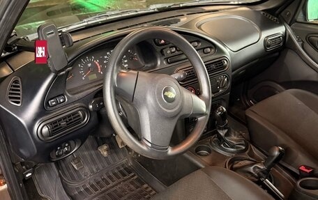 Chevrolet Niva I рестайлинг, 2016 год, 650 000 рублей, 9 фотография