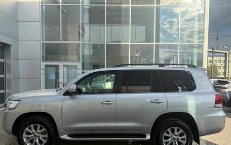 Toyota Land Cruiser 200, 2019 год, 7 800 000 рублей, 8 фотография