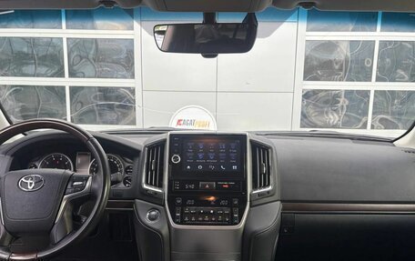 Toyota Land Cruiser 200, 2019 год, 7 800 000 рублей, 15 фотография