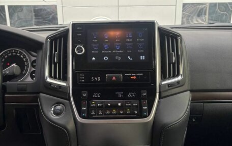 Toyota Land Cruiser 200, 2019 год, 7 800 000 рублей, 14 фотография