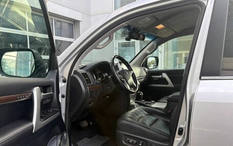 Toyota Land Cruiser 200, 2019 год, 7 800 000 рублей, 16 фотография