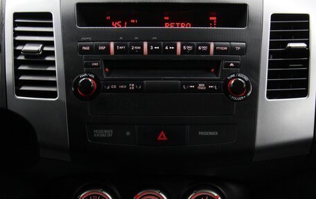 Mitsubishi Outlander III рестайлинг 3, 2008 год, 1 110 000 рублей, 17 фотография
