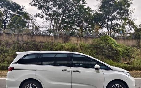 Honda Odyssey IV, 2021 год, 2 300 000 рублей, 6 фотография
