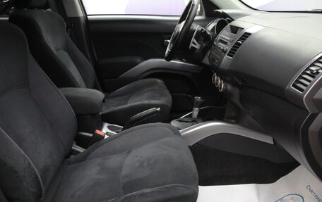 Mitsubishi Outlander III рестайлинг 3, 2008 год, 1 110 000 рублей, 26 фотография