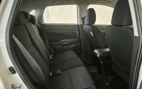 Mitsubishi ASX I рестайлинг, 2013 год, 690 000 рублей, 11 фотография