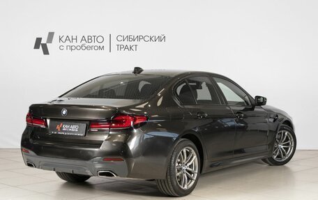 BMW 5 серия, 2019 год, 3 300 000 рублей, 2 фотография