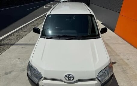 Toyota Probox I, 2021 год, 1 132 000 рублей, 10 фотография