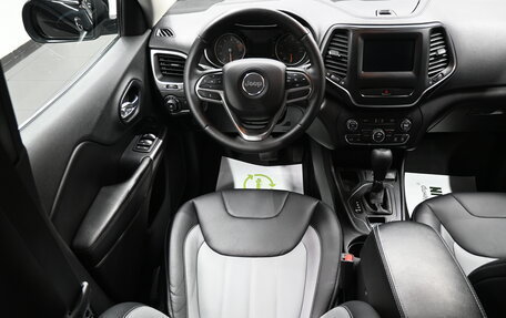 Jeep Cherokee, 2018 год, 1 545 000 рублей, 11 фотография