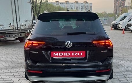 Volkswagen Tiguan II, 2019 год, 2 300 000 рублей, 4 фотография