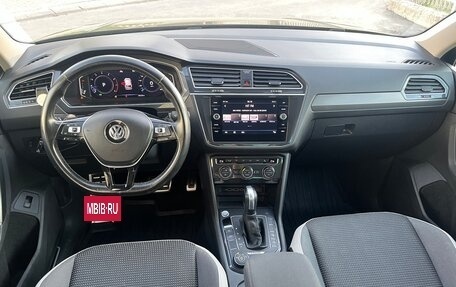 Volkswagen Tiguan II, 2019 год, 2 300 000 рублей, 11 фотография