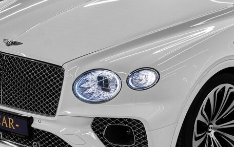 Bentley Bentayga I, 2022 год, 25 000 000 рублей, 2 фотография