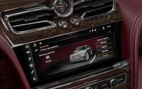Bentley Bentayga I, 2022 год, 25 000 000 рублей, 19 фотография