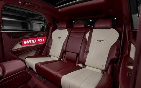 Bentley Bentayga I, 2022 год, 25 000 000 рублей, 27 фотография